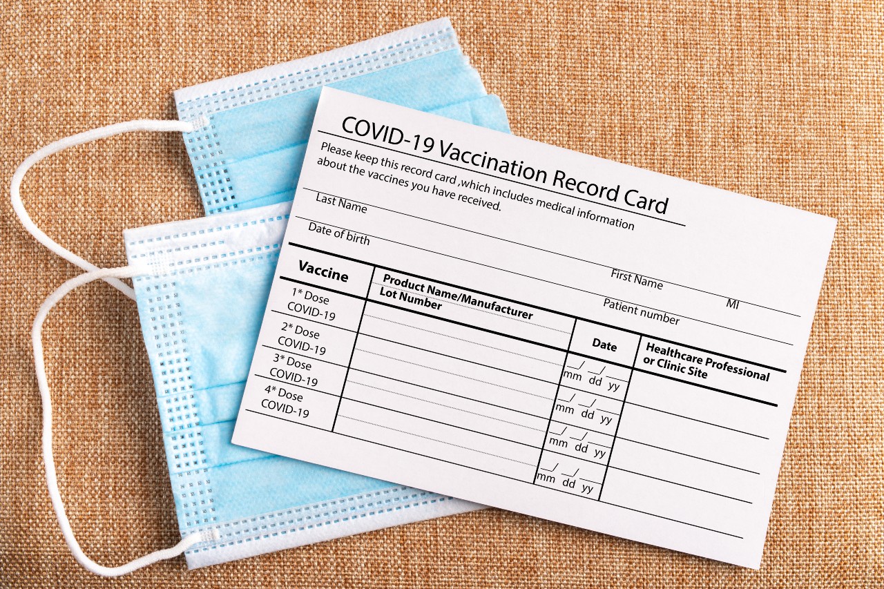 vaccine-record-card.jpg